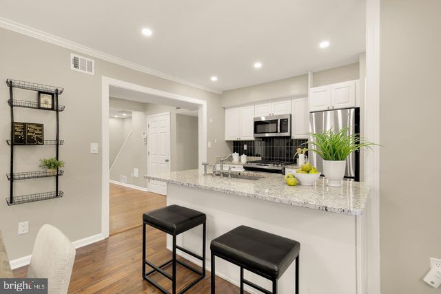 1101 16TH ST NE, Washington, DC 20002