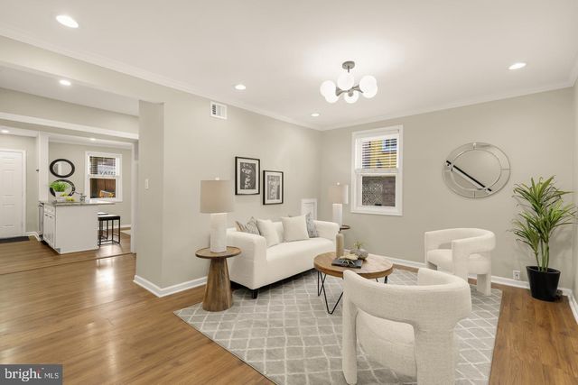 1101 16TH ST NE, Washington, DC 20002