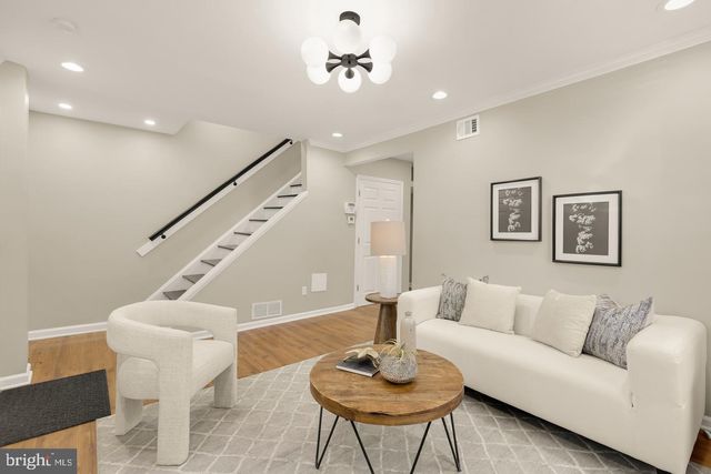 1101 16TH ST NE, Washington, DC 20002