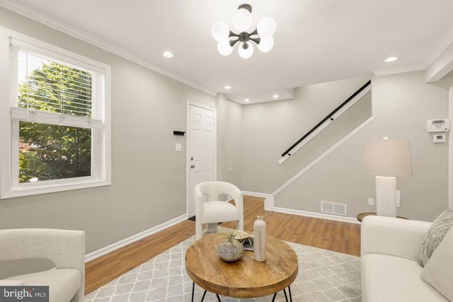 1101 16TH ST NE, Washington, DC 20002