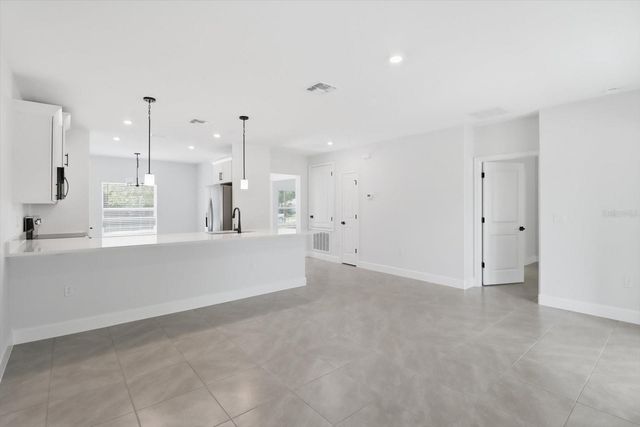 8760 N VINCE DRIVE, Dunnellon, FL 34434