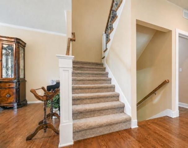 903 N 1464 Road, Lawrence, KS 66049