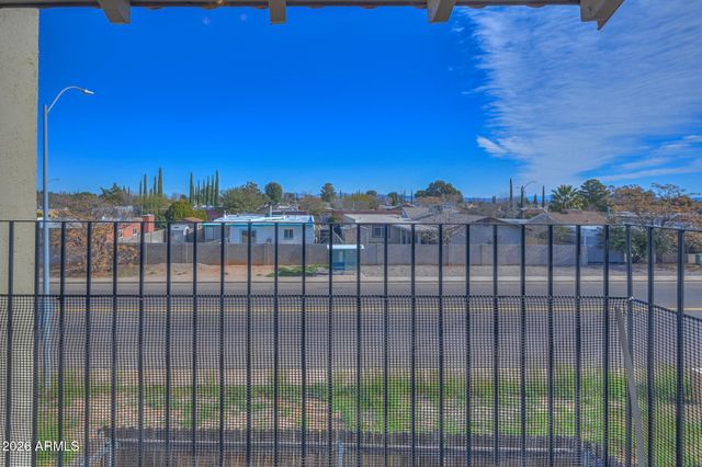 4423 PLAZA Vista D, Sierra Vista, AZ 85635