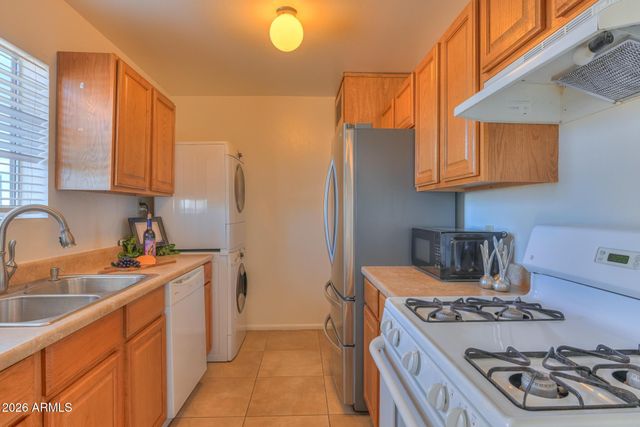 4423 PLAZA Vista D, Sierra Vista, AZ 85635