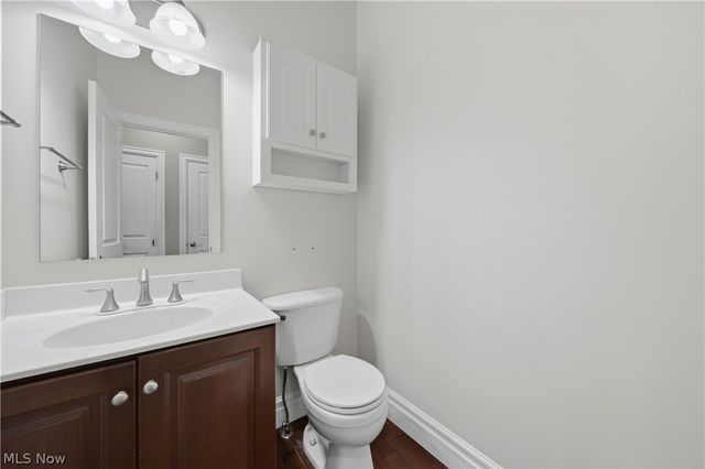11075 Trenton Road NW, Uniontown, OH 44685