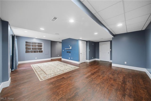 11075 Trenton Road NW, Uniontown, OH 44685