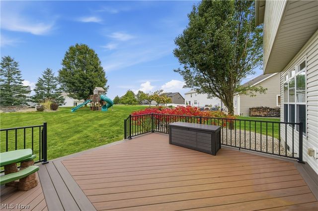 11075 Trenton Road NW, Uniontown, OH 44685