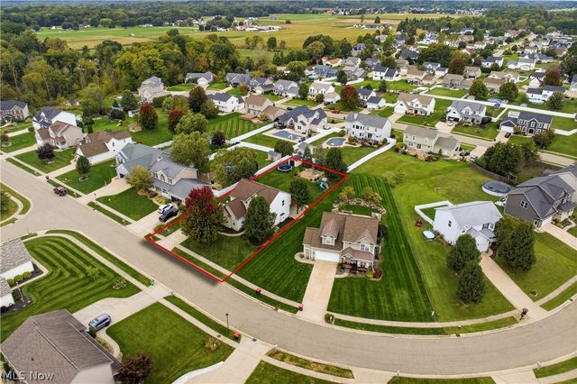11075 Trenton Road NW, Uniontown, OH 44685