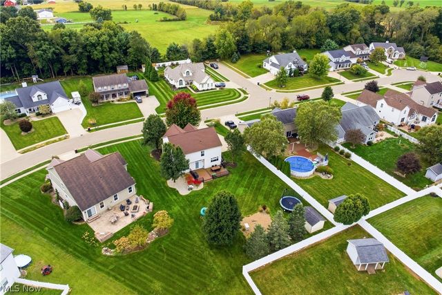 11075 Trenton Road NW, Uniontown, OH 44685