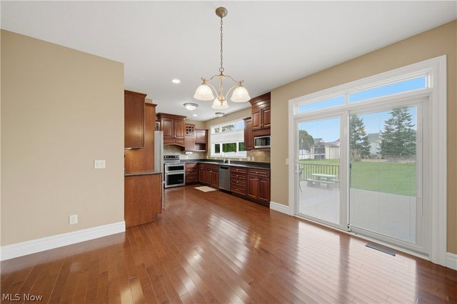 11075 Trenton Road NW, Uniontown, OH 44685