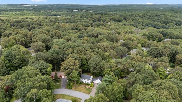 30 Forest Dr, Holden, MA 01520