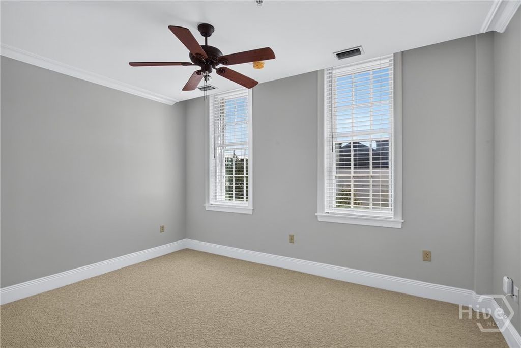 Image 28 of property listing at 5 Whitaker Street 401, Savannah, GA 31401