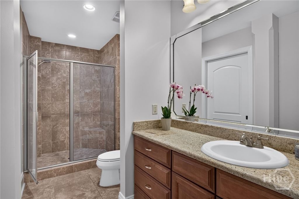 Image 30 of property listing at 5 Whitaker Street 401, Savannah, GA 31401