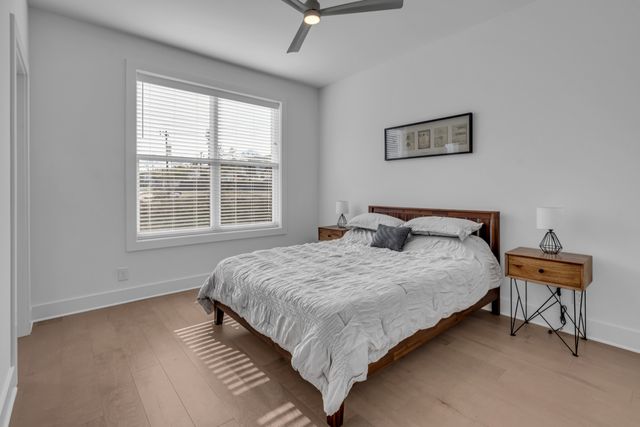 1011 44th Ave N Unit 5, Nashville, TN 37209