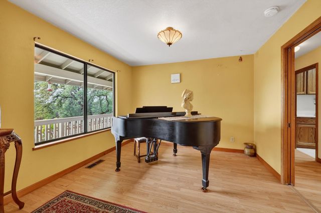 5229 Westridge Ave, Auburn, CA 95602