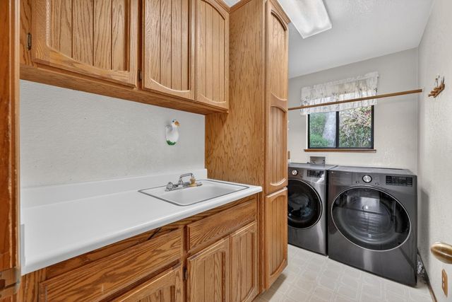 5229 Westridge Ave, Auburn, CA 95602