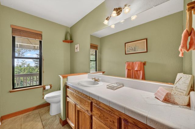 5229 Westridge Ave, Auburn, CA 95602