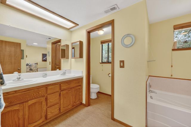 5229 Westridge Ave, Auburn, CA 95602