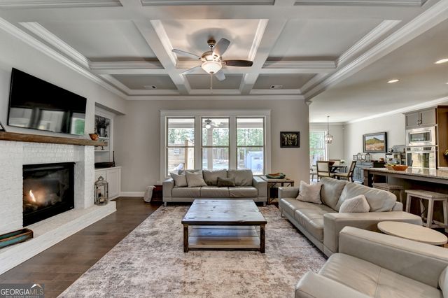 5198 Ashley Drive SW, Lilburn, GA 30047