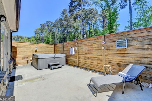 5198 Ashley Drive SW, Lilburn, GA 30047