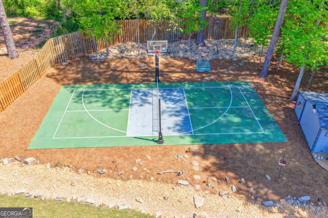 5198 Ashley Drive SW, Lilburn, GA 30047