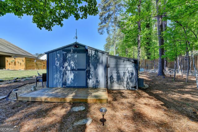 5198 Ashley Drive SW, Lilburn, GA 30047
