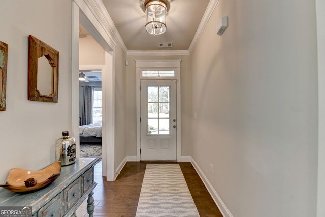5198 Ashley Drive SW, Lilburn, GA 30047