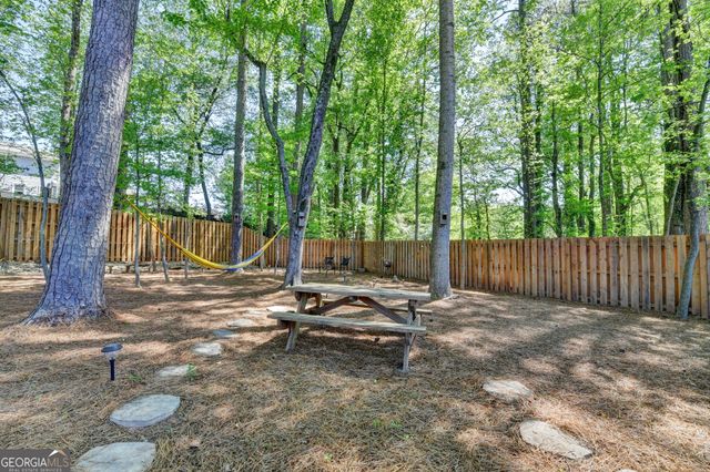 5198 Ashley Drive SW, Lilburn, GA 30047