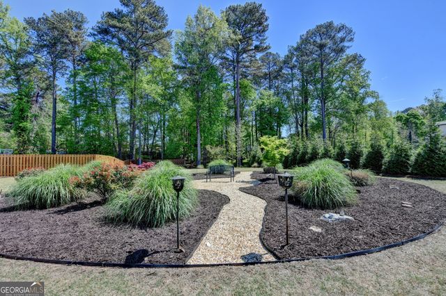 5198 Ashley Drive SW, Lilburn, GA 30047