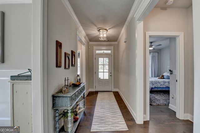 5198 Ashley Drive SW, Lilburn, GA 30047