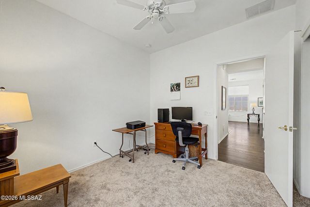 8040 W Morning Light Way, Tucson, AZ 85743