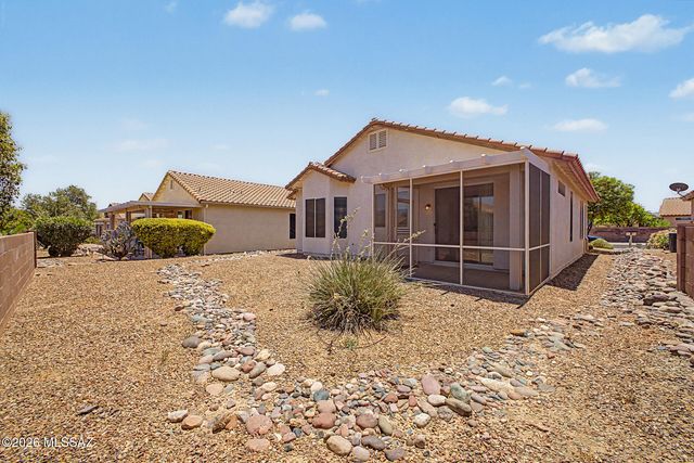 8040 W Morning Light Way, Tucson, AZ 85743