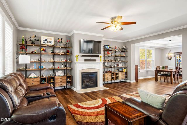 142 W Hatterleigh Avenue, Hillsborough, NC 27278