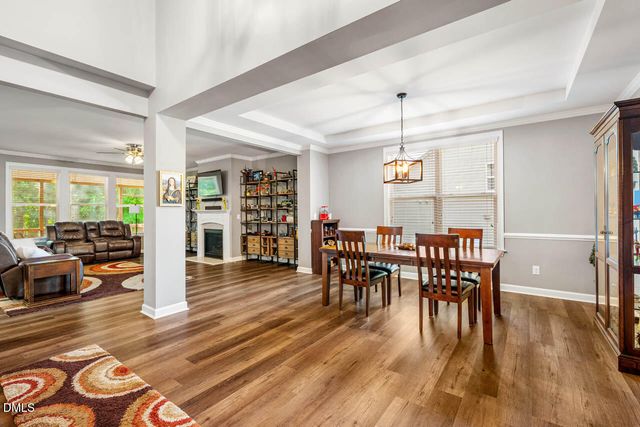 142 W Hatterleigh Avenue, Hillsborough, NC 27278