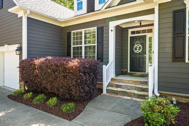 142 W Hatterleigh Avenue, Hillsborough, NC 27278
