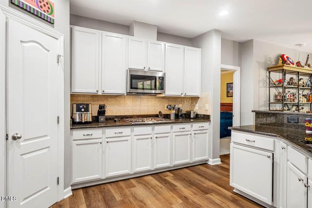 142 W Hatterleigh Avenue, Hillsborough, NC 27278