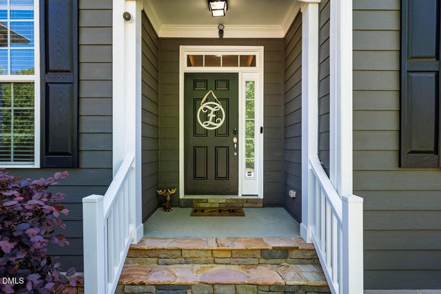 142 W Hatterleigh Avenue, Hillsborough, NC 27278