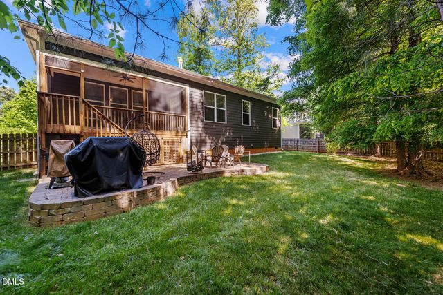 142 W Hatterleigh Avenue, Hillsborough, NC 27278