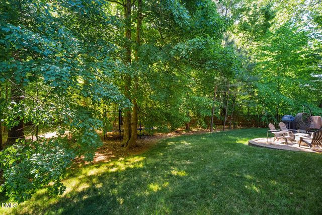 142 W Hatterleigh Avenue, Hillsborough, NC 27278