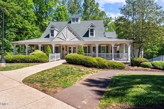 142 W Hatterleigh Avenue, Hillsborough, NC 27278