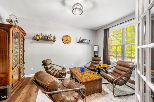 142 W Hatterleigh Avenue, Hillsborough, NC 27278