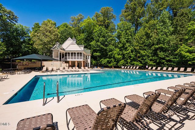142 W Hatterleigh Avenue, Hillsborough, NC 27278
