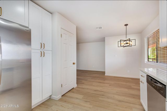 12222 N PARADISE VILLAGE Parkway S 440, Phoenix, AZ 85032
