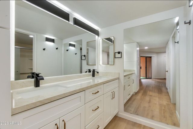 12222 N PARADISE VILLAGE Parkway S 440, Phoenix, AZ 85032