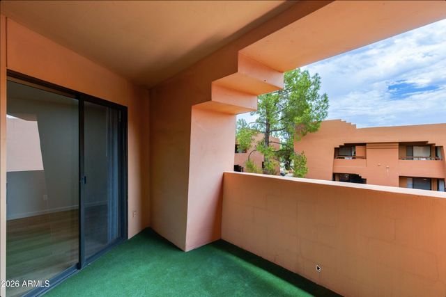 12222 N PARADISE VILLAGE Parkway S 440, Phoenix, AZ 85032
