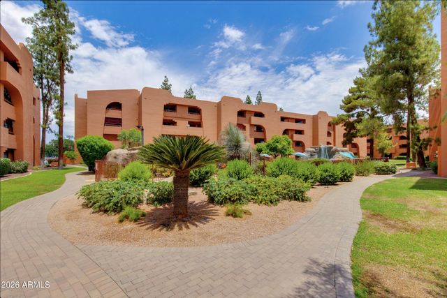 12222 N PARADISE VILLAGE Parkway S 440, Phoenix, AZ 85032