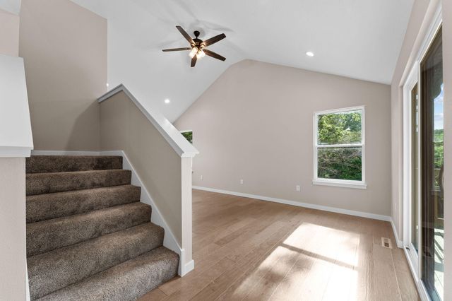 202 Eric Drive, Kirbyville, MO 65679