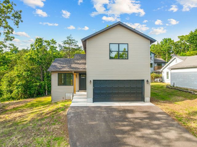 202 Eric Drive, Kirbyville, MO 65679