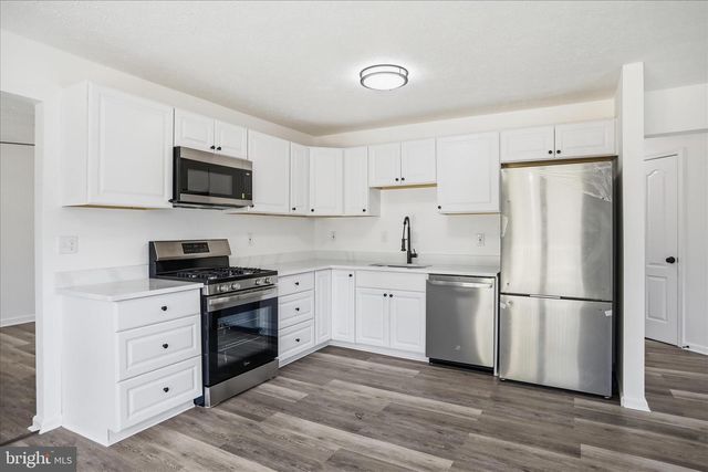 11107 GUNPOWDER DR, Fort Washington, MD 20744