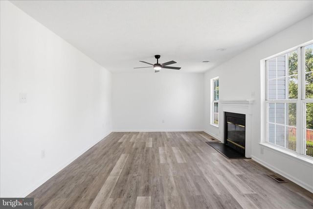11107 GUNPOWDER DR, Fort Washington, MD 20744